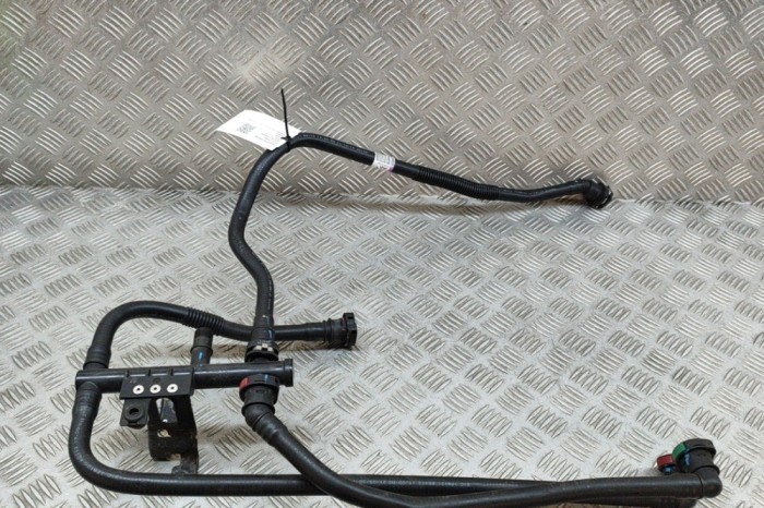 Furtun de lichid de răcire KIA EV6 CV 2022 OEM: 37553-GI000,25414-CV200 27539462