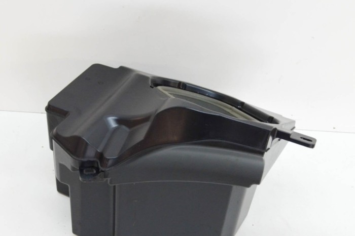 Subwoofer LAND ROVER RANGE ROVER III L322 2005 OEM: XQA500060,137RG004 | 14526587
