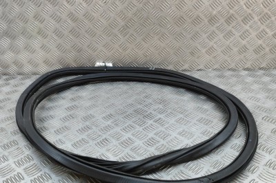 Garnitura ușă dreapta față AUDI Q7 4M 2019 OEM: 4M0833721C | 27562840 foto