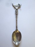 Venetia lingurita souvenir din argint(marcaj 800) cu figurina gondola din anii 20,lungime=104 mm