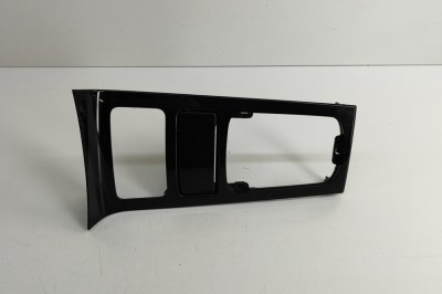 Ornament consola centrală PORSCHE CAYENNE 92A 2014 OEM: 7P5863324F,7P5.863.324.F,7P5857273D,7P5.857.273.D 30124117 foto