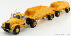 Macheta DIAMOND - T921 TRACTOR TRUCK - 1977 - NEO 1:64 foto