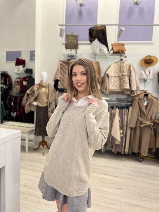 Bluza dama bej cu aplicatie de guler