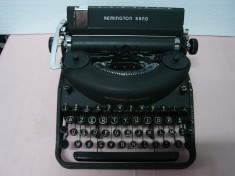 Masina de scris REMINGTON RAND made in U.S.A.(anii 44-46)+banda noua de scris foto