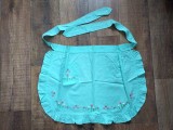 Sort bucatarie vintage bumbac verde menta cu volane, broderie manuala flori, sort retro feminin lucru de mana bumbac, accesoriu decor bucatarie M