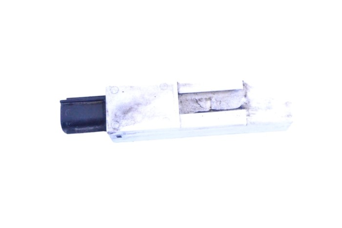 Antena Keyless Entry MAZDA 3 Sedan BM 2015 OEM: KD47676NXA 18091362