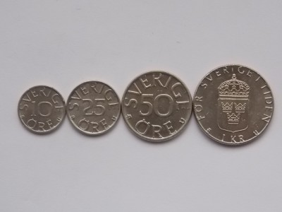 LOT 4 MONEDE SUEDIA foto