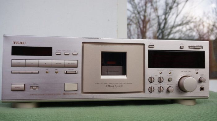 Casetofon deck TEAC V7000