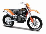 MAISTO MOTOCICLETA METALICA CU STAND EDITIE SPECIALA KTM 450 SCARA 1 LA 18