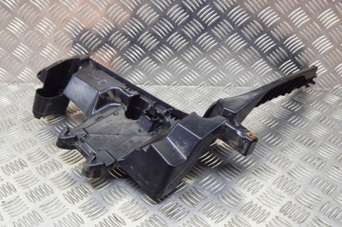 Suport bara de protecție st&acirc;nga spate BMW X5 F15, F85 2014 OEM: 7294389 12100482