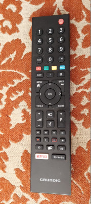 TELECOMANDA GRUNDIG RC 3214808/05 BUTON CU NETFLIX . foto