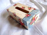 Cutie lemn pentru servetele cu model floral, cutie de lemn pentru servetele 32523, cutie servetele