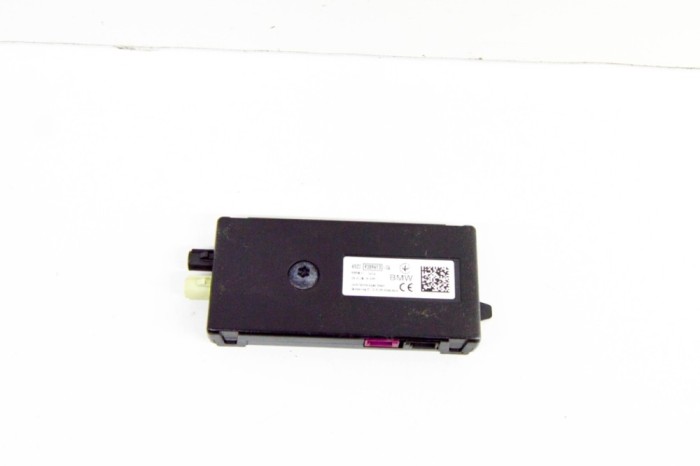 Amplificator de antena BMW X3 G01, F97 2019 OEM: 9389613 18264301