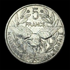 NOUA CALEDONIE 5 FRANCI CFP 2011 , KM 16 , XF