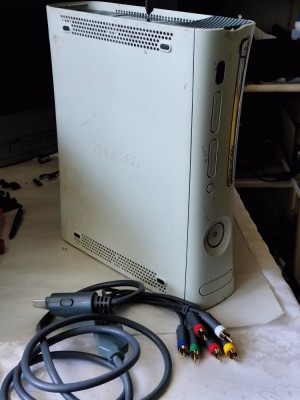 Consola Xbox 360+ cablu component foto