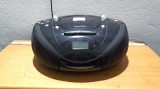 Cumpara ieftin Radiocasetofon cu cd Grundig cu probleme