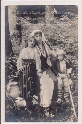Carte postala circulata reprezentand familia regala a Romaniei foto