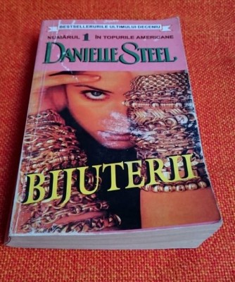 Bijuterii - Danielle Steel foto