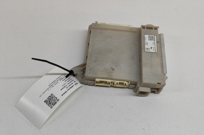 Unitate de distribuție a energiei LEXUS GS _L1_ 2016 OEM: 82670-30360 | 23247316