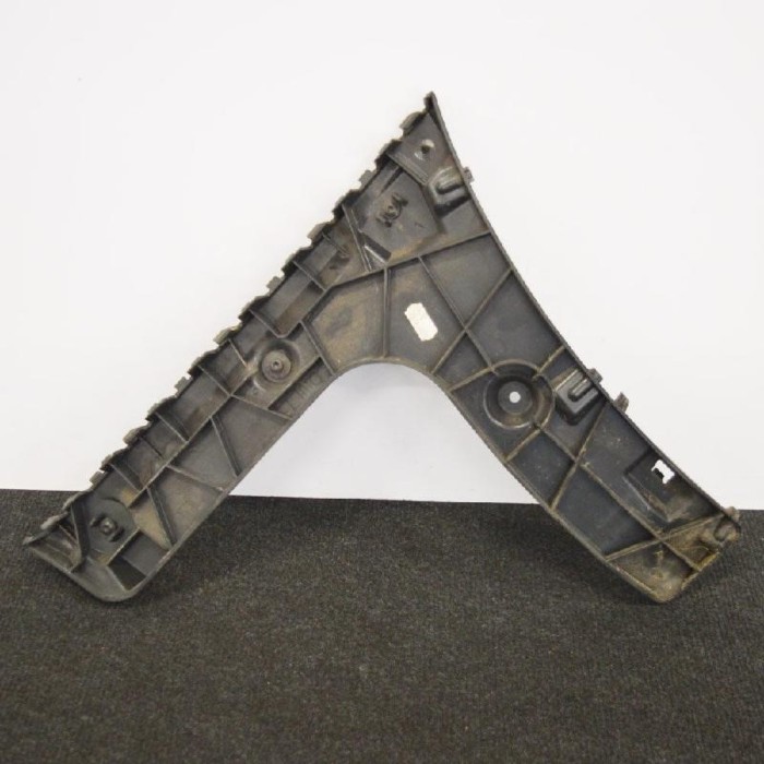 AUDI A6 4G2, C7, 4GC 2012 OEM: 4G5807454A SKU: 3687380