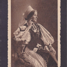 TANARA IN COSTUM NATIONAL ROMAN DIN SIBIU E.FISCHER SIBIU 1912