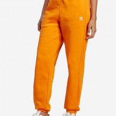 adidas Originals pantaloni de trening din bumbac culoarea portocaliu, uni IK7689-POMARANCZ