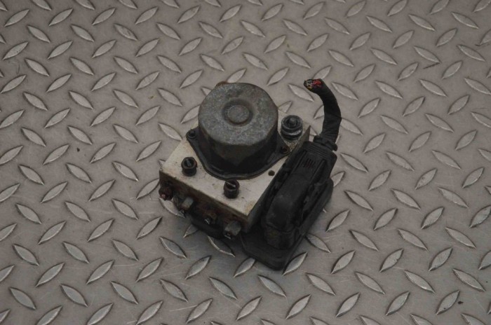 Pompa ABS TESLA MODEL S 2017 OEM: Hatchback | 21741281