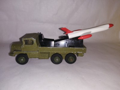 bnk jc Dinky 620 Berliet Missile Launcher foto