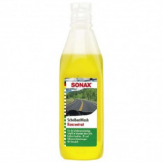 Solutie spalare parbriz de vara concentrat 1:10 solutie cu aroma de lamaie Sonax 250ml