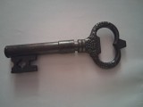 Tirbuson cheie vintage - modelul nr.8