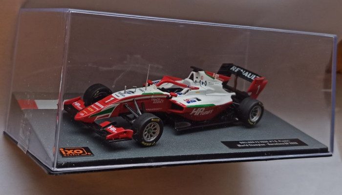 Macheta Dallara F3 2020 - Oscar Piastri Campion Formula 3 2020 - IXO 1/43