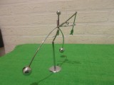 PESCAR - Jucarie PENDUL de echilibru ANTISTRES , metalic , decoratiune interactiva tip perpetuum mobile pentru birou