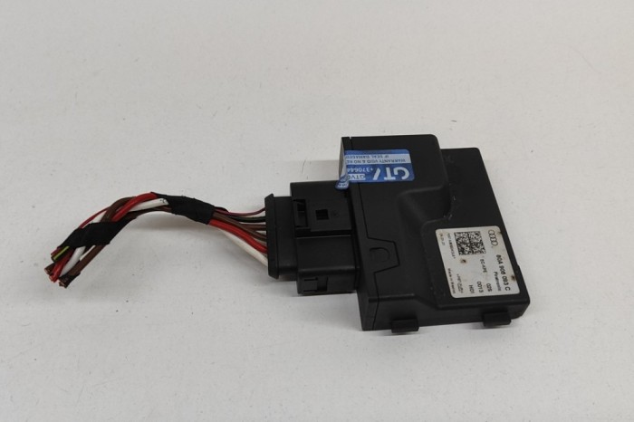 Unitate de control pompa de combustibil AUDI Q5 FY 2021 OEM: 80A906093C 28195939