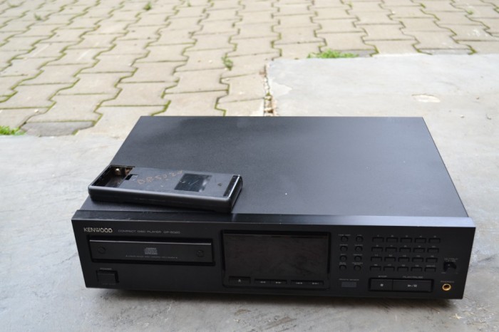 Cd player Kenwood DP 5020 cu Telecomanda