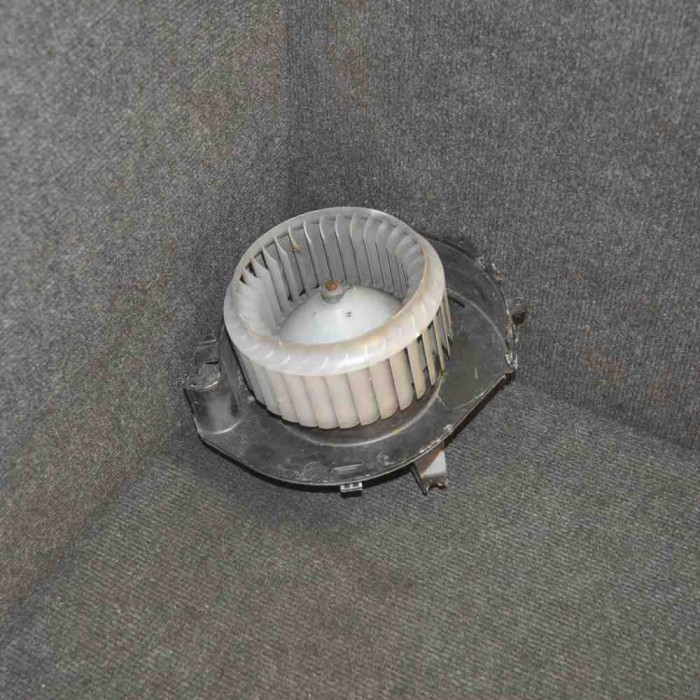 Ventilator aeroterma AUDI A6 Avant 4F5, C6 2005 OEM: PP-TD20