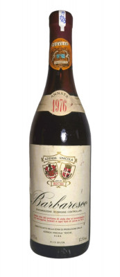 A 127, VIN ROSU DOLCETTO D&amp;#039;ALBA, DOC, VECCHIA LANDA, Recoltare 1976 CL 75 GR. 12 foto