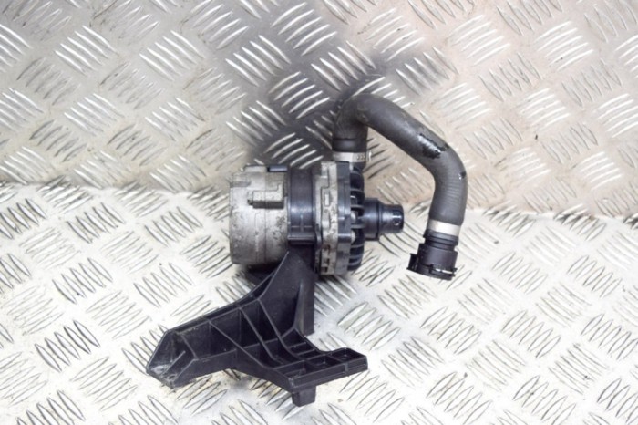 Pompa de apa auxiliara BMW 5 F10 2012 OEM: 7.01360.40.0,2284291,7575389 14133368