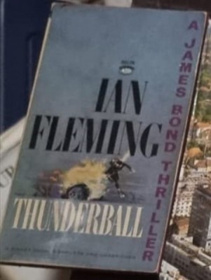 Ian Fleming - Thunderball foto