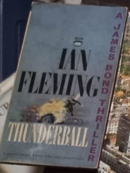 Ian Fleming - Thunderball