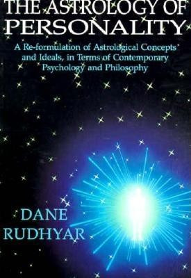 The Astrology of Personality: A Re-Formulation of Astrological Concepts and Ideals, in Terms of Contemporary Psychology and Philosophy foto