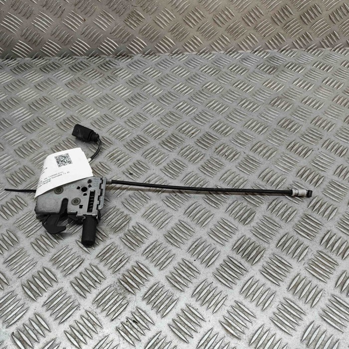 &Icirc;ncuietoare capota VW T-CROSS C11 2024 OEM: 8S0823509C 31801385