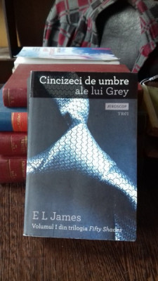 E.L. James - Cincizeci de umbre ale lui Grey foto