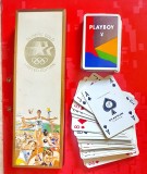 G471-I-Pereche Carti de joc vechi PLAYBOY PIATNIK VIENNA Austria-Editie Speciala-Olympic Gold Limited edition carton plastefiat completa+1 incomplet.