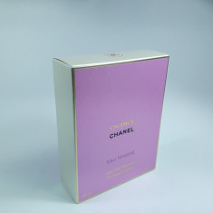 n Cutie de parfum goala Chanel Chance Eau Tendre 100 ml