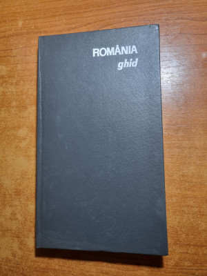 ROMANIA - ghid turistic + harta - din anul 1969 foto