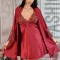 E1090-81 Set 2 piese lenjerie eleganta din material satinat cu desu si halat