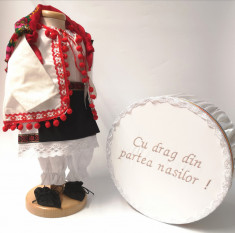 Set Botez Traditional , Delia , 2 piese costumas si cufar brodat foto