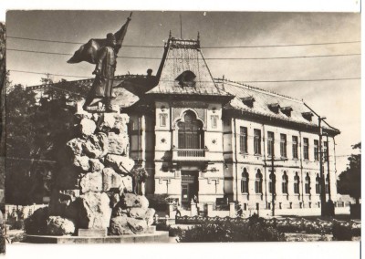 CPIB 22076 - CARTE POSTALA - TARGU JIU. MONUMENTUL LUI TUDOR VLADIMIRESCU foto