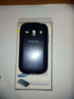 Capac Samsung Galaxy FAME plastic dur EF-PS681BLEGWW foto