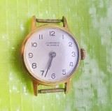 F833-Ceas mana vechi dama JUNGHANS Germany nefunctional 15 Rubine aurit.